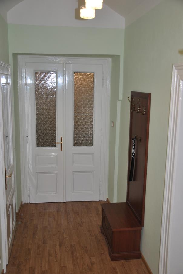 Vertigo Apartment Прага Екстериор снимка