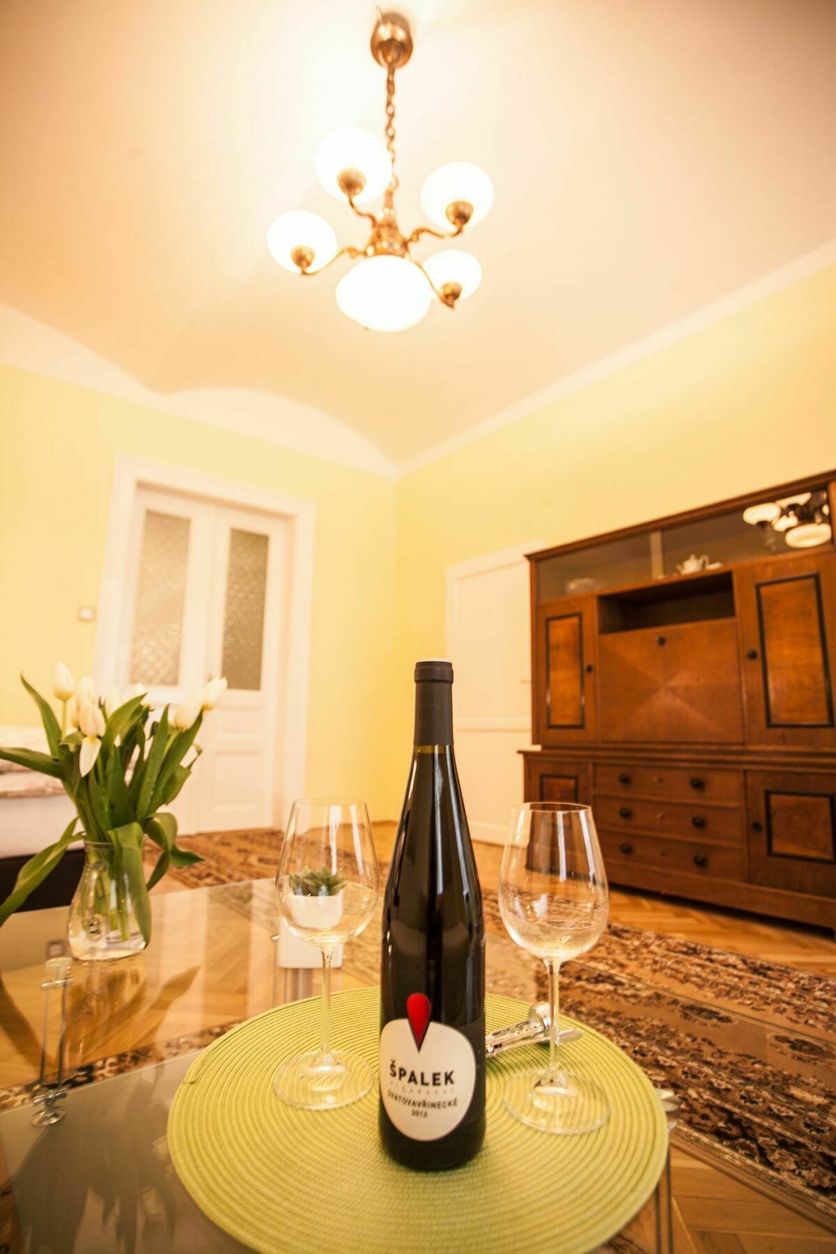 Vertigo Apartment Прага Екстериор снимка